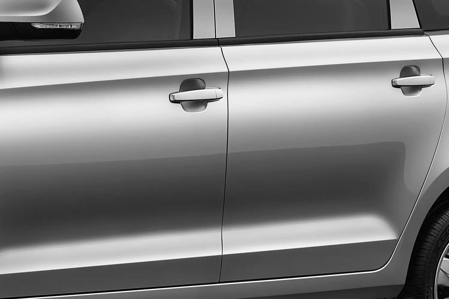 15-37-57-xResize-image-Highlights-Confero-DB-Door-580-x-320.png.pagespeed.ic.C9EDaGc96J